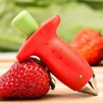 1Pcs-Strawberry-Huller-Metal-Core-Remover-Stalks-Fruit-Leaf-Slicer-Sharp-Blade-Knife-Gadget-Hullers-Making-3