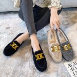 2022-Luxury-Metal-Chain-Lambswool-Moccasins-Femme-Fleeces-Sneakers-Winter-Shoes-Women-Warm-Plush-Loafers-Woman
