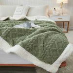7-Colors-Winter-Thick-Blankets-Warm-Wool-Blanket-Soft-Throw-On-Sofa-Cover-Bed-Cover-Double-1