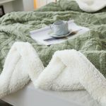 7-Colors-Winter-Thick-Blankets-Warm-Wool-Blanket-Soft-Throw-On-Sofa-Cover-Bed-Cover-Double-2