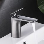 All-copper-gun-gray-dual-use-cold-and-hot-faucet-bathroom-basin-faucet-bathroom-single-hole