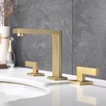 Black-Basin-Faucet-Total-Brass-Brushed-Gold-Bathroom-Faucet-Antique-Sink-Faucets-3-Hole-Hot-And-1