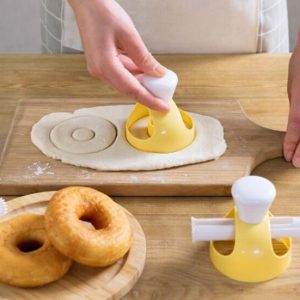 Creative-Kitchen-Accessories-Gadgets-Donut-Mold-Cutter-Food-Desserts-Maker-Supplies-Kitchen-Cooking-Decorating-Tools