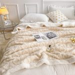 Double-Layered-Household-Blanket-Winter-Wool-Blanket-Coarse-Wool-Cushions-for-Sofas-and-Beds-Wools-Felt-2