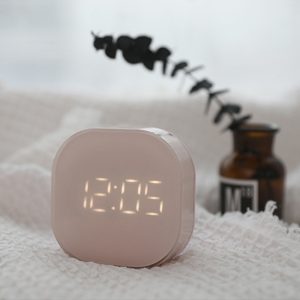 Electronic-Square-Silent-Bedside-Alarm-Clock-Intelligent-Temperature-Sensing-Magnetic-Attraction-Desk-Clock-Home-Decor