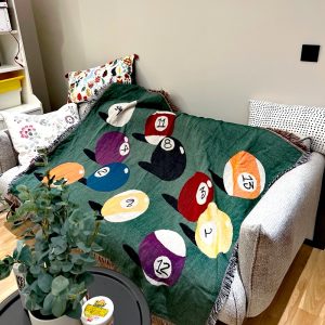 Fashion-Black-White-Blanket-Sofa-Cover-Bedspread-Carpet-Picnic-Mat-Letters-Tapestry-Tablecloth-for-Home-Outdoor