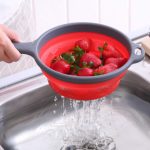 Foldable-Silicone-Colander-Fruit-Vegetable-Washing-Basket-Strainer-With-Handle-Strainer-Collapsible-Drainer-Kitchen-Gadgets-2