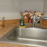 Funny-Kitchen-Storage-Cartoon-character-Sponge-Holder-Sink-Drain-Rack-Basket-Household-Supply-Accessories-Cocina-Gadgets-4