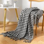 Modern-Simple-Throw-Blanket-Black-and-White-Houndstooth-Decor-Sofa-Blanket-Homestay-Hotel-Bed-Towel-Bed-1