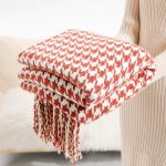Modern-Simple-Throw-Blanket-Black-and-White-Houndstooth-Decor-Sofa-Blanket-Homestay-Hotel-Bed-Towel-Bed-3