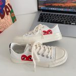 New-Fashion-Canvas-Shoes-Love-Big-Eyes-White-Black-Zapatos-De-Mujeres-New-Men-And-Women-4