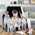 Newest-Kpop-Pattern-Manta-Sofa-Bed-Cover-Soft-and-Hairy-Blanket-Plaid-Soft-Warm-Flannel-Throw-2