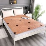 Summer-Sleeping-Mat-Quilted-Mattress-Cover-Solid-Color-Quilted-Bed-Fitted-Sheet-Bed-Protector-Pad-Bed-5