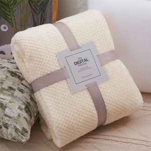Thick-Solid-Color-Pineapple-Flannel-Blanket-Coral-Velvet-Sofa-Cover-Blanket-Air-Conditioning-Blanket-Nap-Blanket