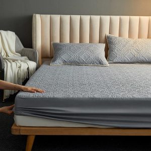 Thicken-Quilted-Waterproof-Bed-Sheet-Elastic-Queen-King-Size-Solid-Mattress-Cover-For-Bed-Mattress-Protector