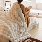 Tuscan-Imitation-Fur-Blanket-for-Winter-Luxury-Warmth-Super-Comfortable-Blankets-for-Beds-High-end-Warm