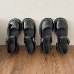 Vintage-Ankle-Buckle-Mary-Jane-Shoes-Women-Patent-Leather-Thick-Heels-Pumps-Woman-Japanese-Style-Platform-4