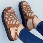 Women-Sandals-Fashion-Rivet-Flat-Heels-Sandals-Summer-Shoes-Women-Elegant-Heeled-Shoes-Platform-Sandalias-Mujer-1