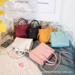 2023-Fashion-Small-Women-Bags-All-match-Chain-Shoulder-Bag-Ladies-Hit-Color-Stitching-Bag-Messenger-1