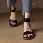 Brand-Genuine-Cow-Leather-Sandals-Block-Mid-Heels-Women-Roma-Sandals-Open-Toe-Retro-Buckle-Sandals-5