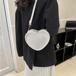 Fashion-Vintage-Heart-Women-Handbags-Luxury-Designer-Handbag-Heart-Bags-for-Women-Women-s-Shoulder-Messenger-1