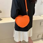 Fashion-Vintage-Heart-Women-Handbags-Luxury-Designer-Handbag-Heart-Bags-for-Women-Women-s-Shoulder-Messenger-4