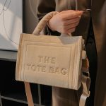 Female-Square-Tote-Crossbody-Bag-Aesthetic-Velour-Elegant-Letter-Print-Ladies-Shoulder-Bags-Top-Handle-Women-1